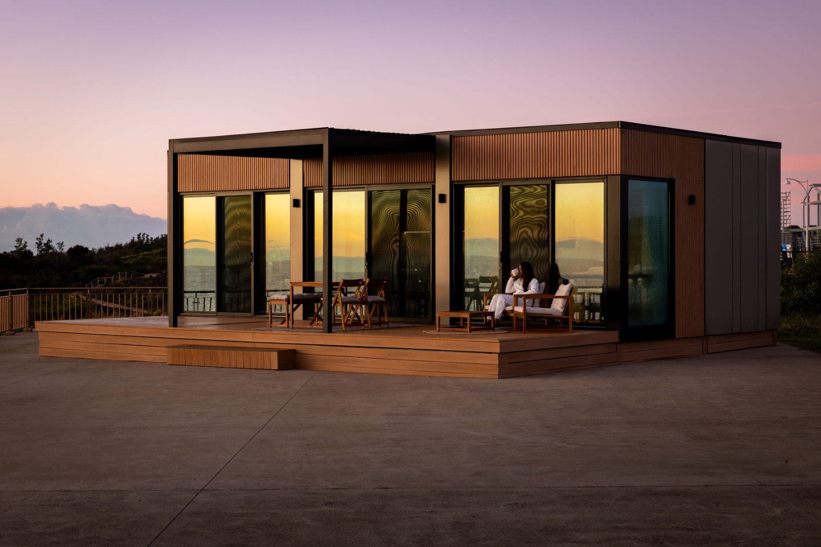 OHOME 062 · exterior, first light